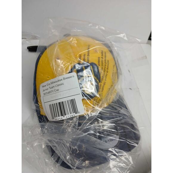 NWT New Era Boys Milwaukee Brewers Alt Logo Jr Team 39THIRTY Fit Hat.YELLOW/NAVY - Picture 1 of 3